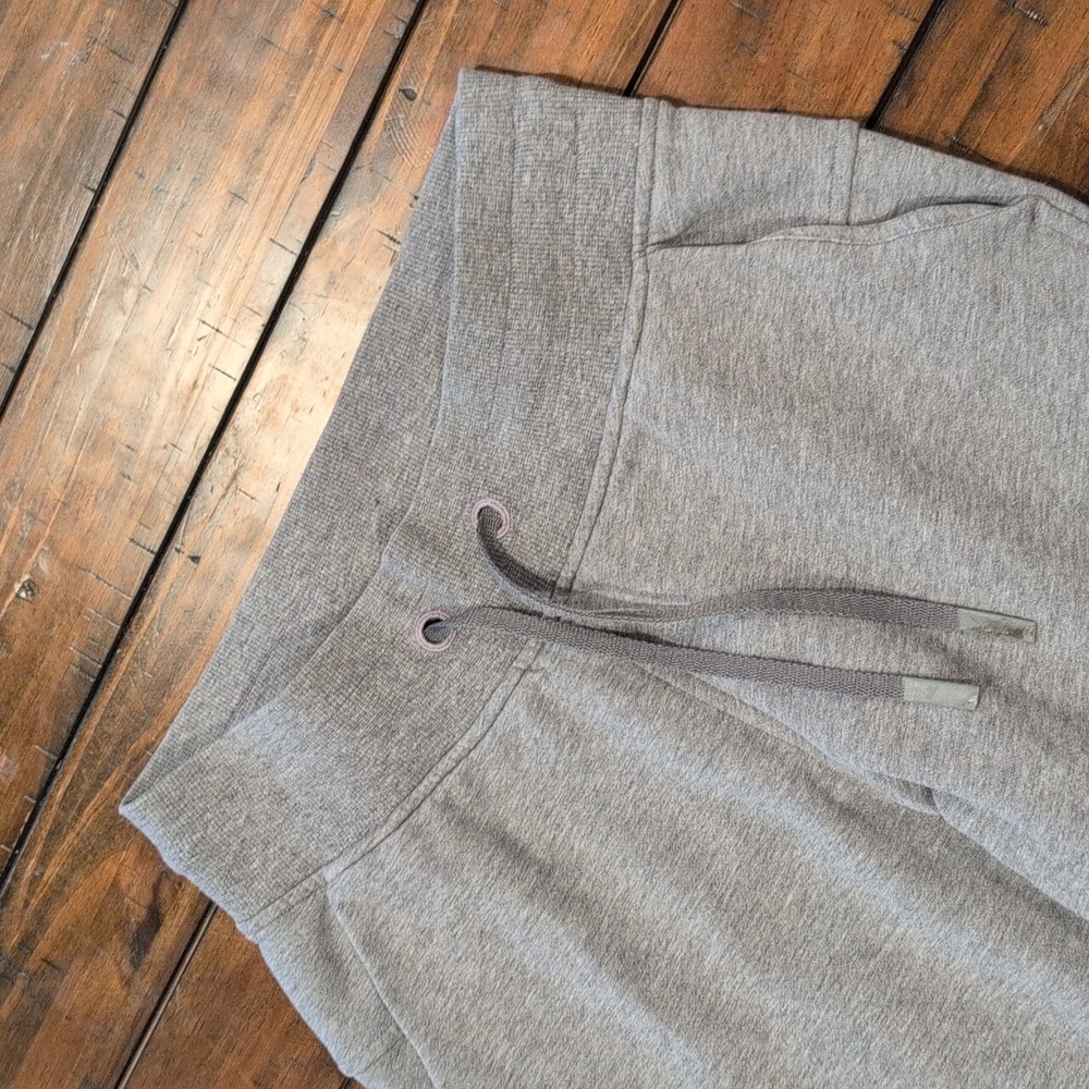 Lululemon Warm Down Joggers - Picture 4 of 10